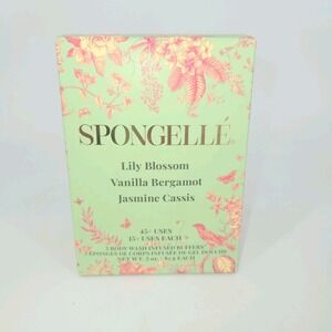 Spongelle Lily Blossom Vanilla Bergamot Jasmine Cassis Trio Body Buffers 3oz Ea